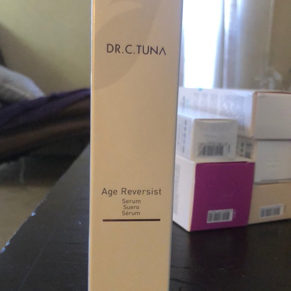 Age Reversist Serum - Picture 1 of 3